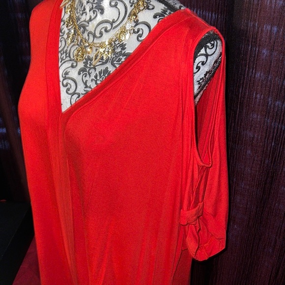 Cold Shoulder Dress Shirt - Picture 3 of 7